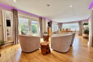 Kitchen/Dining/Family Room- click for photo gallery